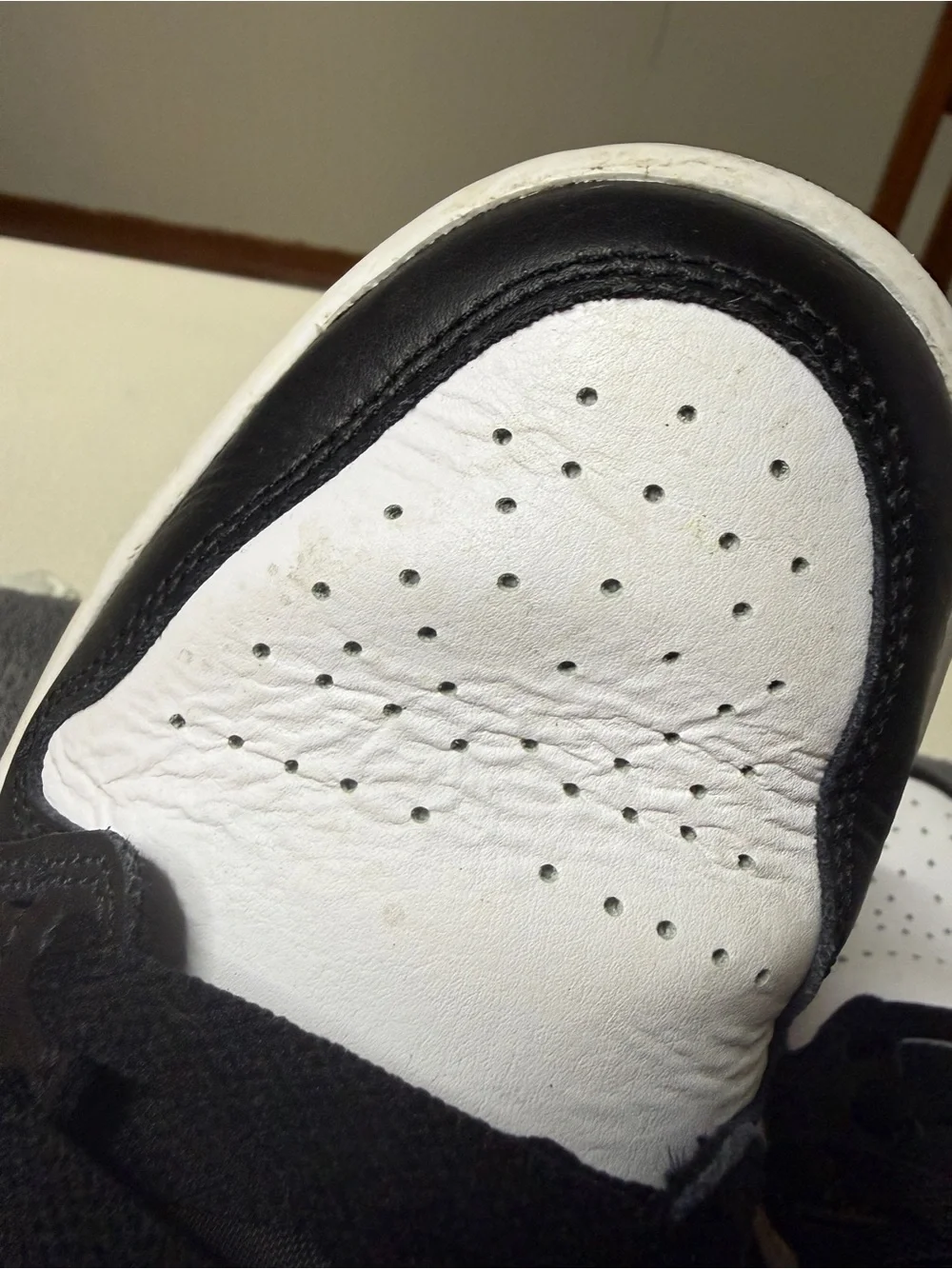 Jordan Low-Top Sneakers in Black, White, Gray
